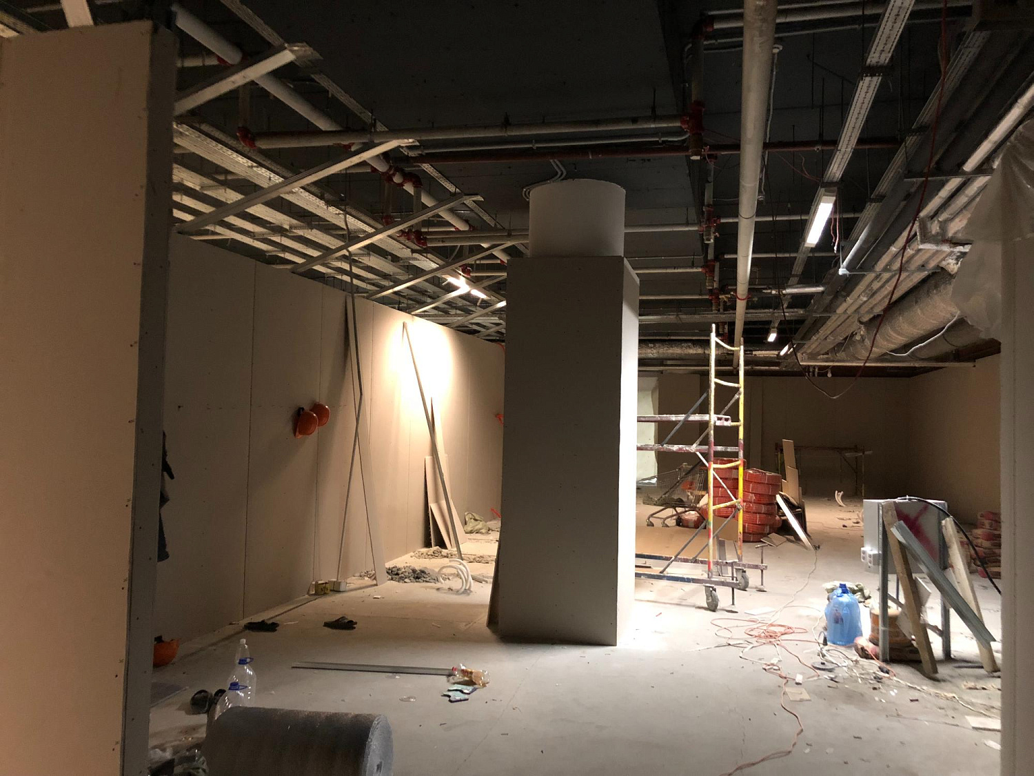 Фанкойлы и вентиляция в МФЦ СТЦ МЕГА