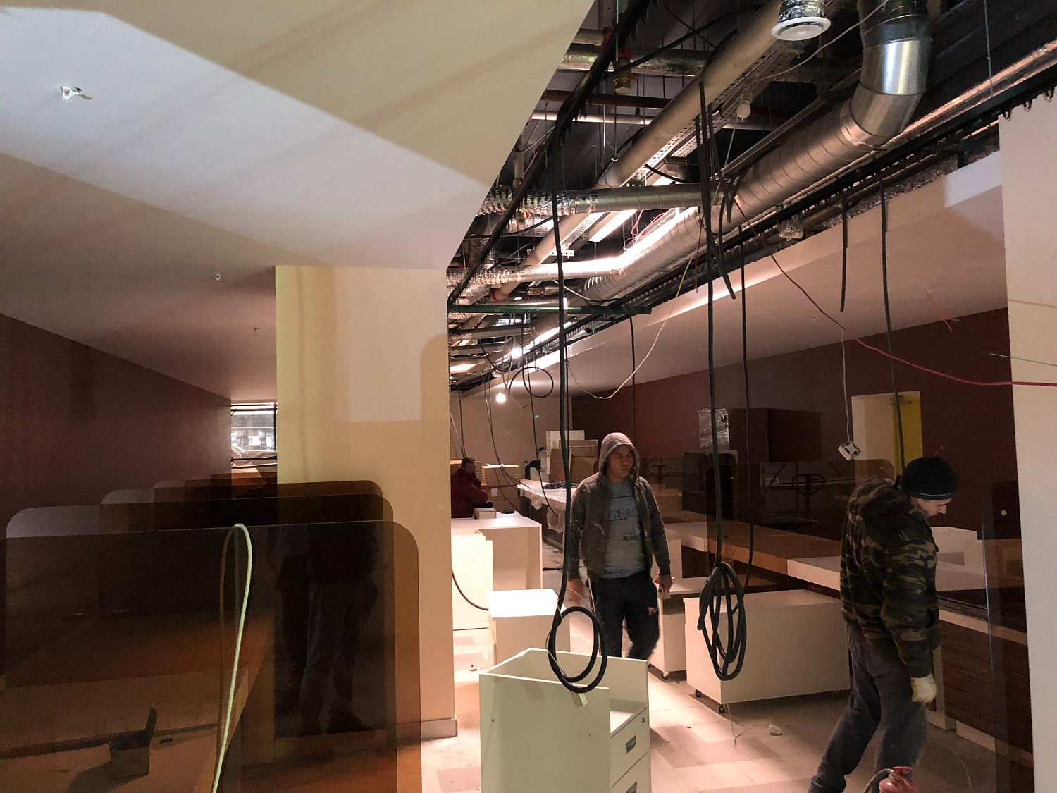 Фанкойлы и вентиляция в МФЦ СТЦ МЕГА