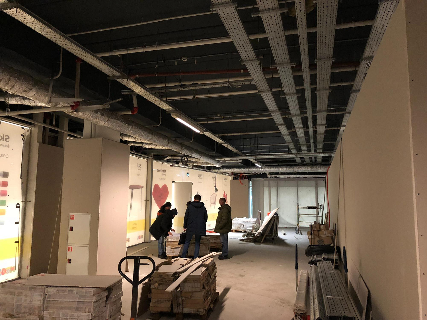 Фанкойлы и вентиляция в МФЦ СТЦ МЕГА